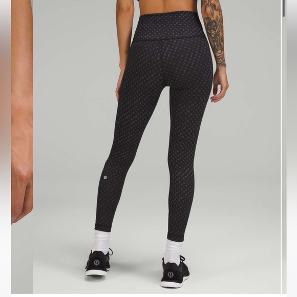 GRAPHIC Wunder train 25” - Picture 2 of 4